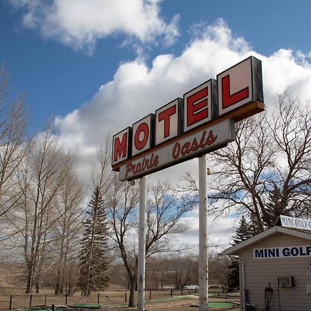 Prairie Oasis Tourist Complex Motel Moose Jaw Bagian luar foto